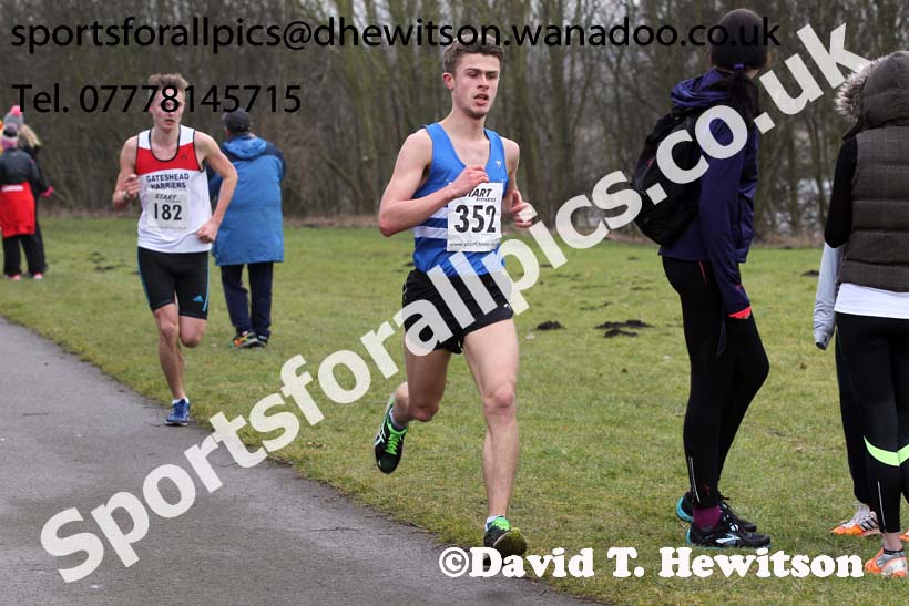 Mens and Vets 2015 Royal Signals Road Relay. Photo: David T. Hewitson/Sports for All Pics